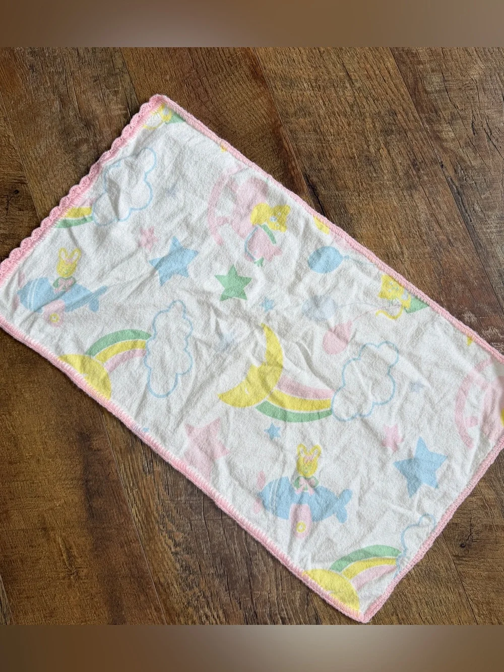 Vintage Baby Burp Cloth Bunnies Rainbows Pink Knit Border